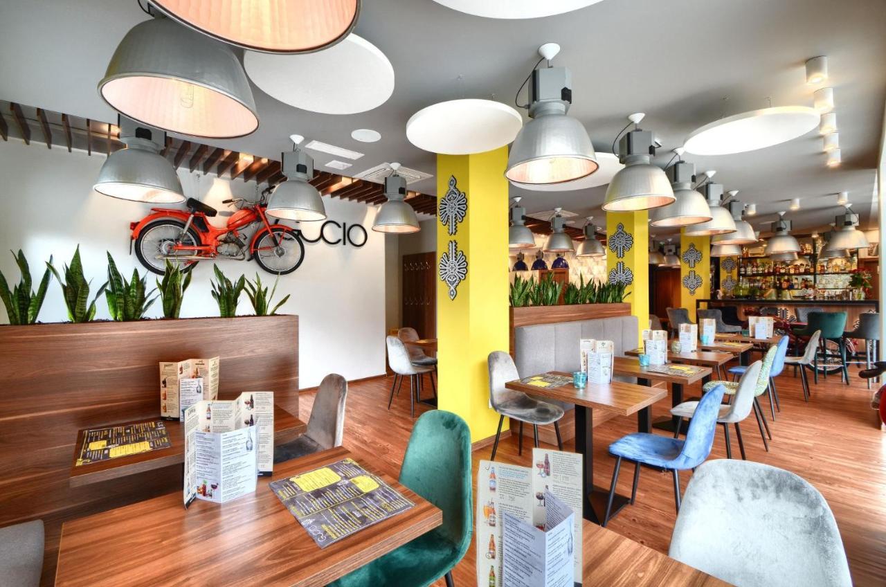 Nocleg ze śniadaniem Gucio - Z Restauracja Szczyrk